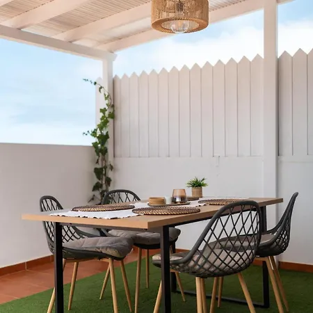 ático Con Barbacoa Y Terraza